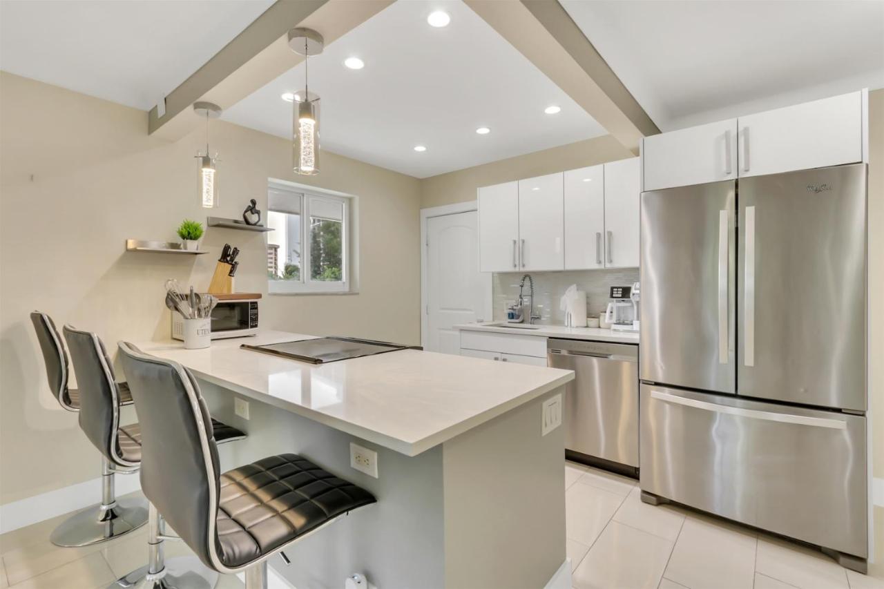 Bright Pompano Beach With Pool Access Buitenkant foto