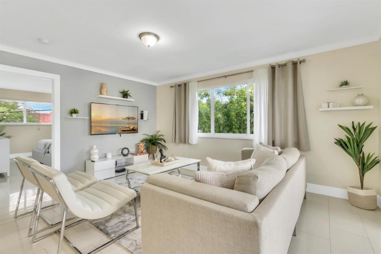 Bright Pompano Beach With Pool Access Buitenkant foto